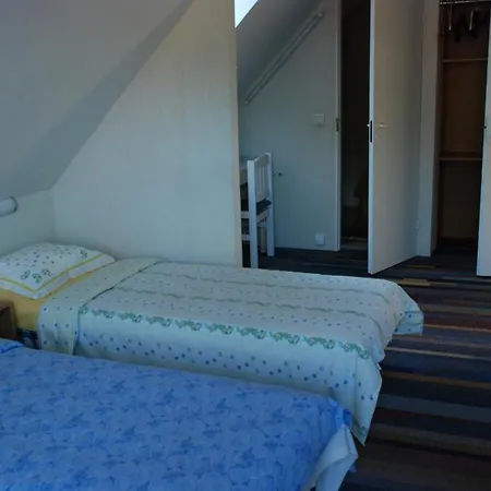 Allik Hostal *